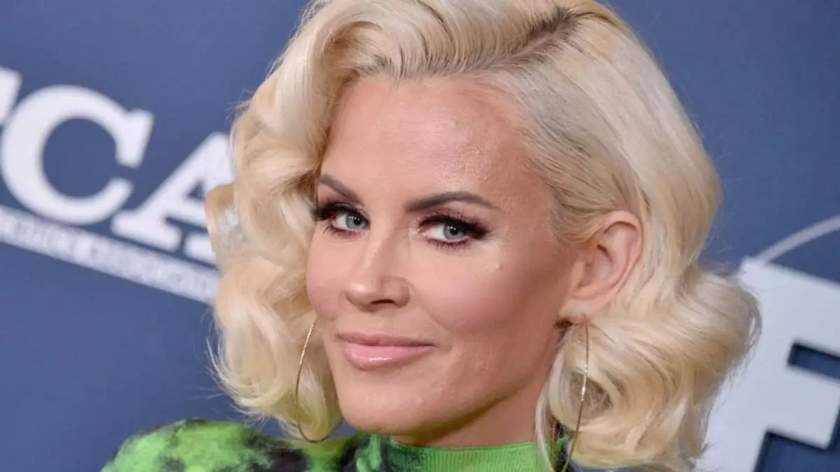 Celebrating Youth and Humor: Jenny McCarthy Wishes Her “Equally Crazy” Sister a Happy Birthday