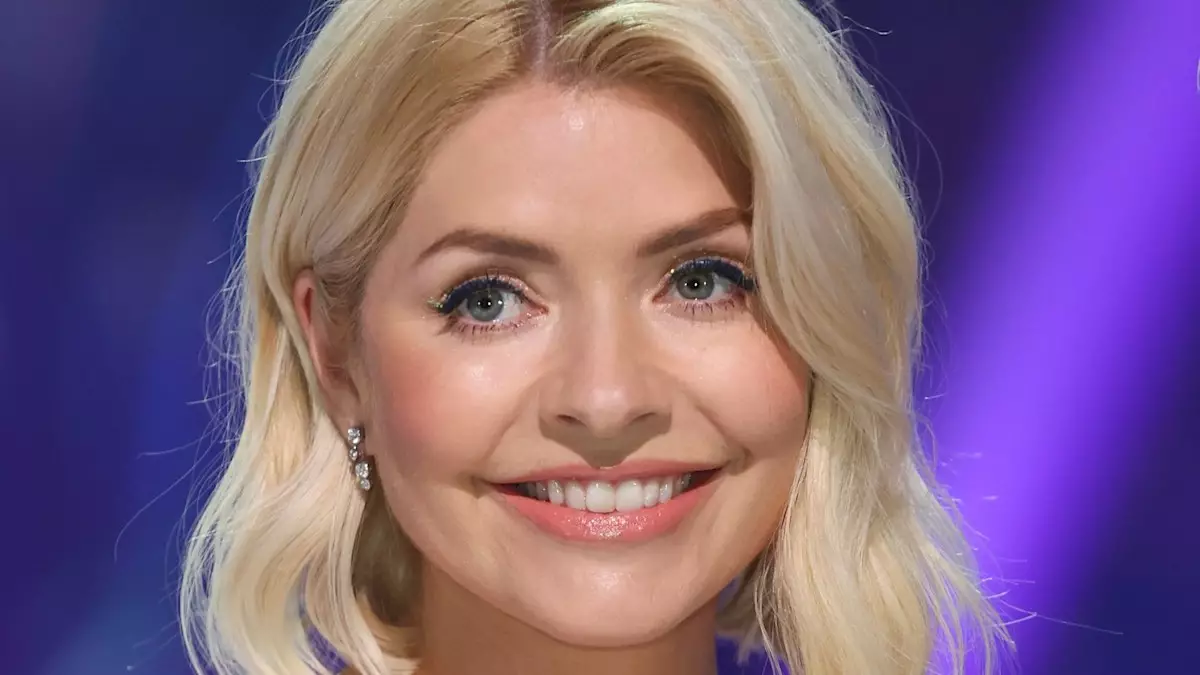 Holly Willoughby Makes a Showstopping TV Comeback in Dancing on Ice