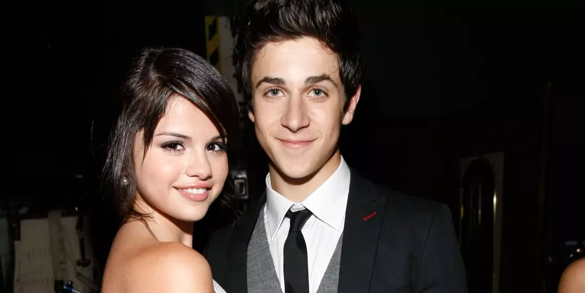 Selena Gomez to Reprise Role in Wizards of Waverly Place Sequel