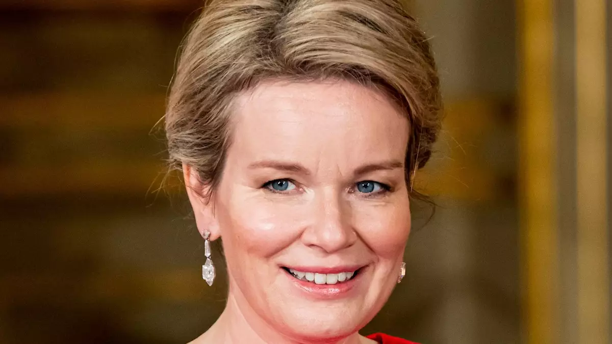 Queen Mathilde Embraces the Mob Wife Trend in Surprising Leopard Print Look