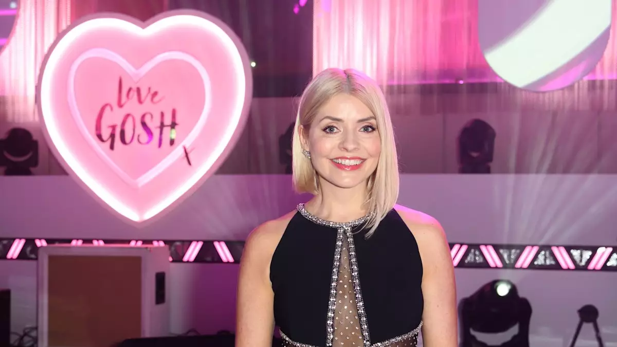 Holly Willoughby Stuns in a Bold New Look at Love GOSH Gala Dinner