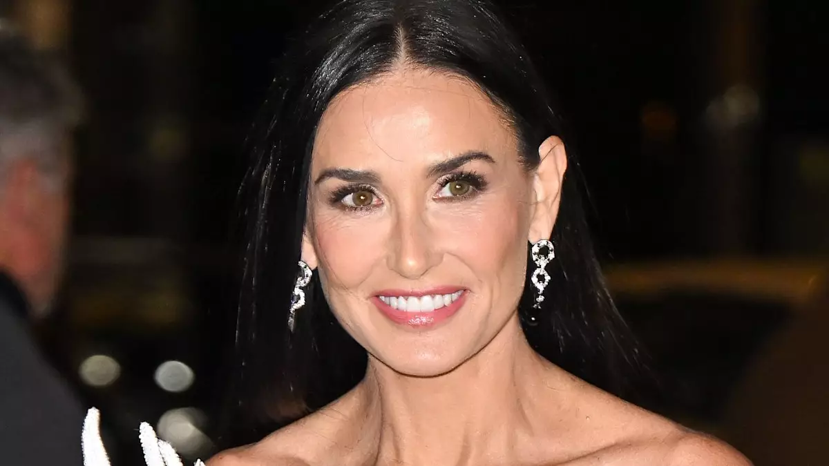 The Timeless Demi Moore: A Fashion Icon of Elegance