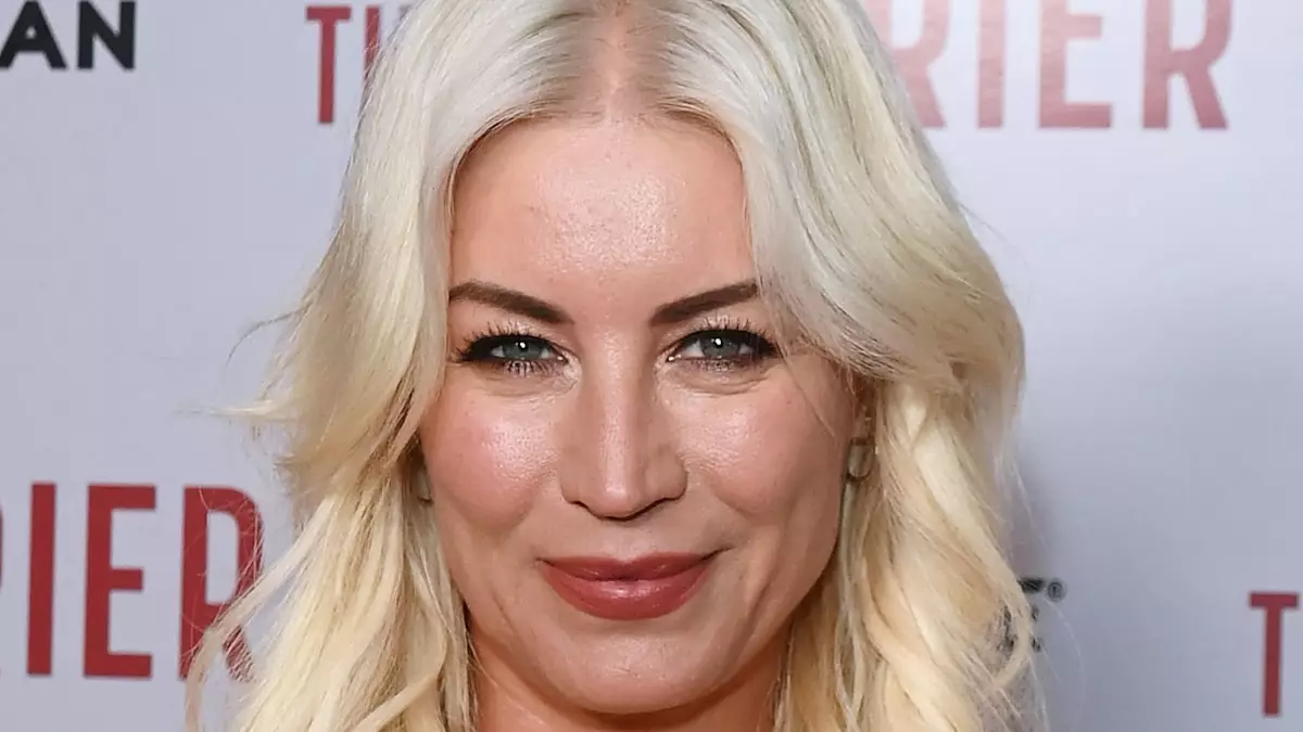 Celebrity Denise Van Outen’s Luxurious Dubai Getaway