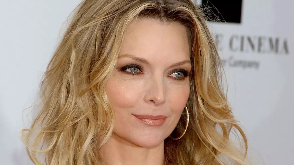 The Timeless Beauty of Michelle Pfeiffer