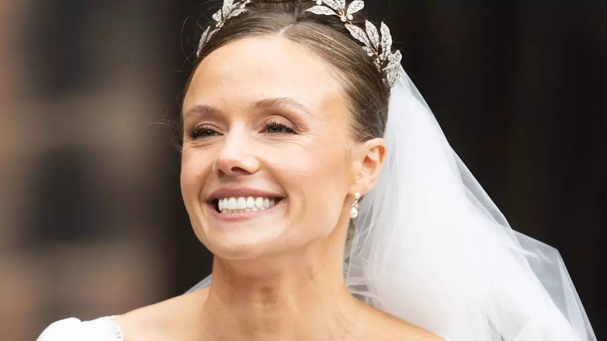 Olivia Henson’s Stunning Wedding Look