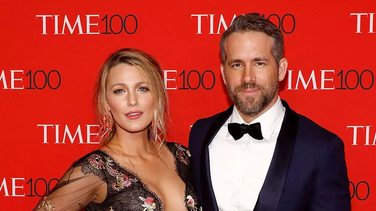 The Thirst Trap-Worthy Physique of Ryan Reynolds