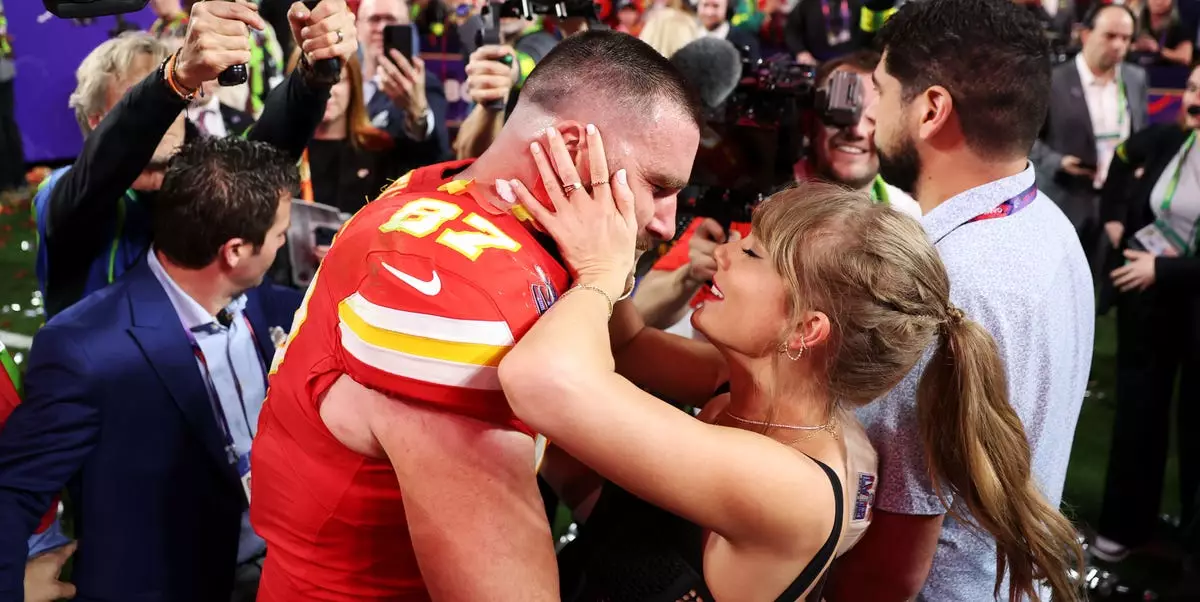 Travis Kelce Expresses Love for Taylor Swift