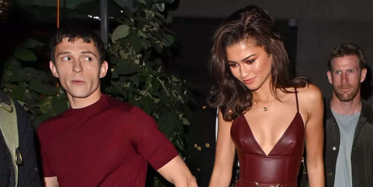 Tom Holland’s Affectionate Gesture Towards Zendaya: A Peek Behind the Curtains of Celebrity Relationships