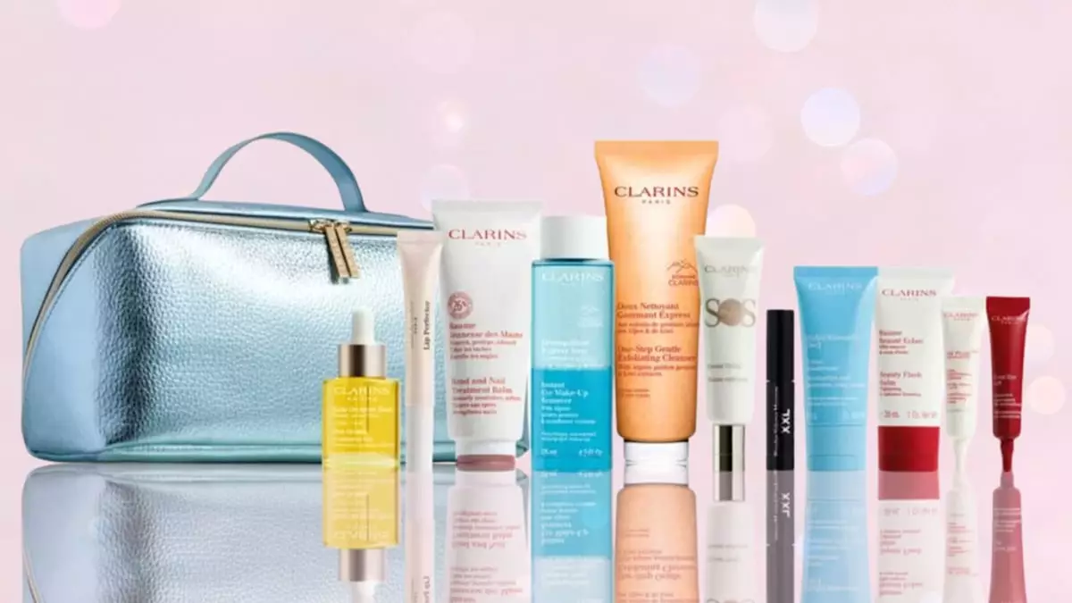 Unveiling the Clarins Christmas Showstopper: A Luxurious Holiday Treat