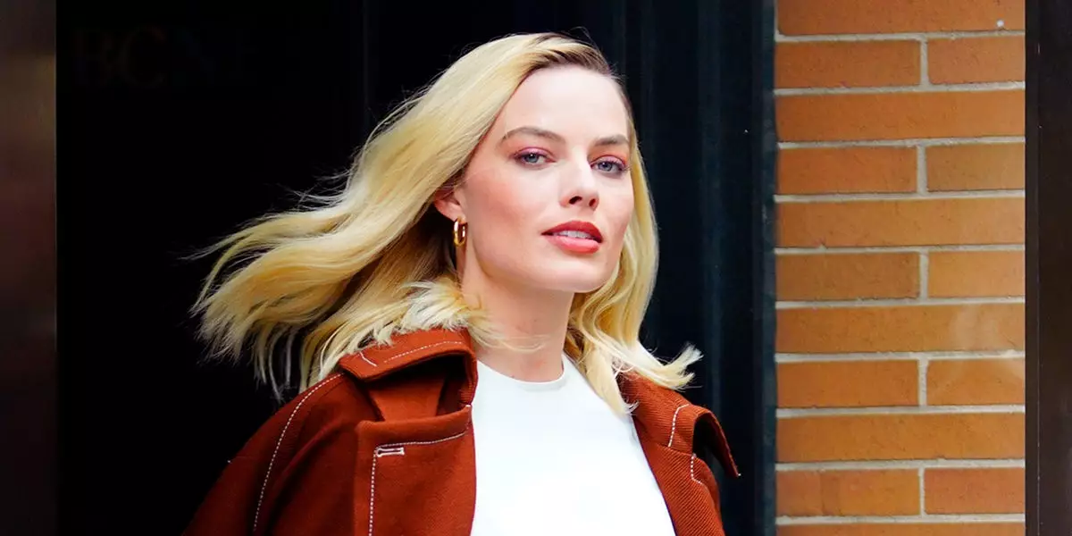 Margot Robbie: Balancing Motherhood and A Flourishing Career