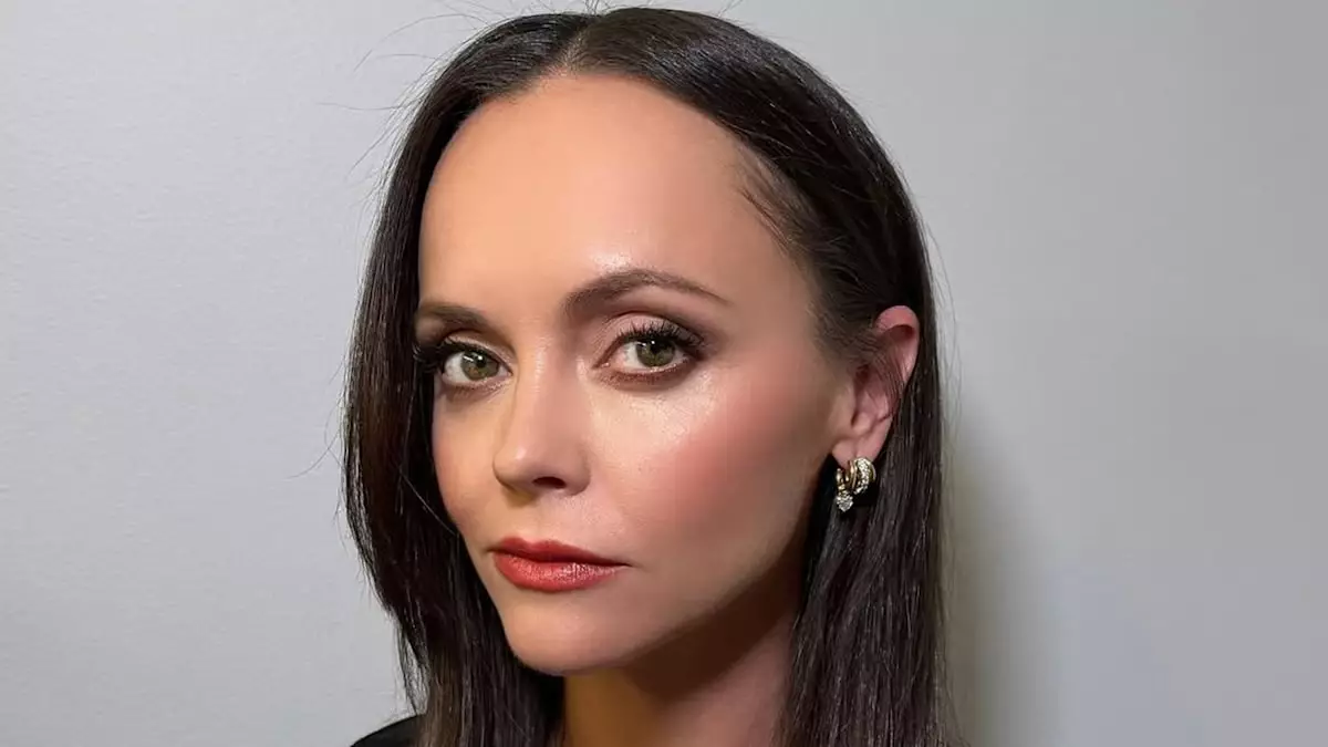 Christina Ricci’s Ageless Radiance: The Secrets Behind Her Lustrous Hair