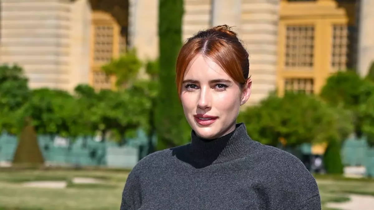 Emma Roberts’ Surprising Passion for Sports Memorabilia Lights Up Fashion and Collector Worlds